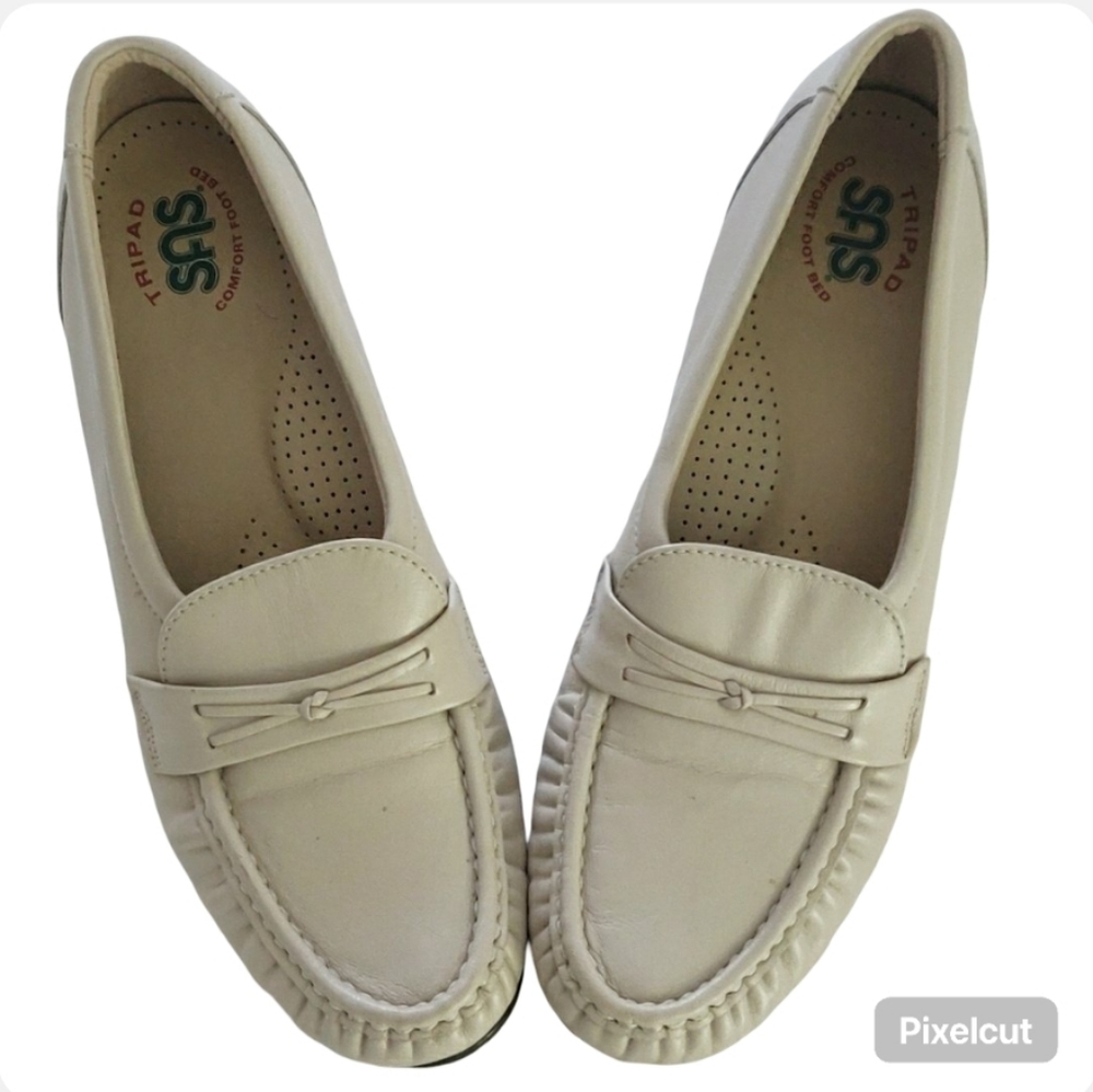 SAS ivory loafers.